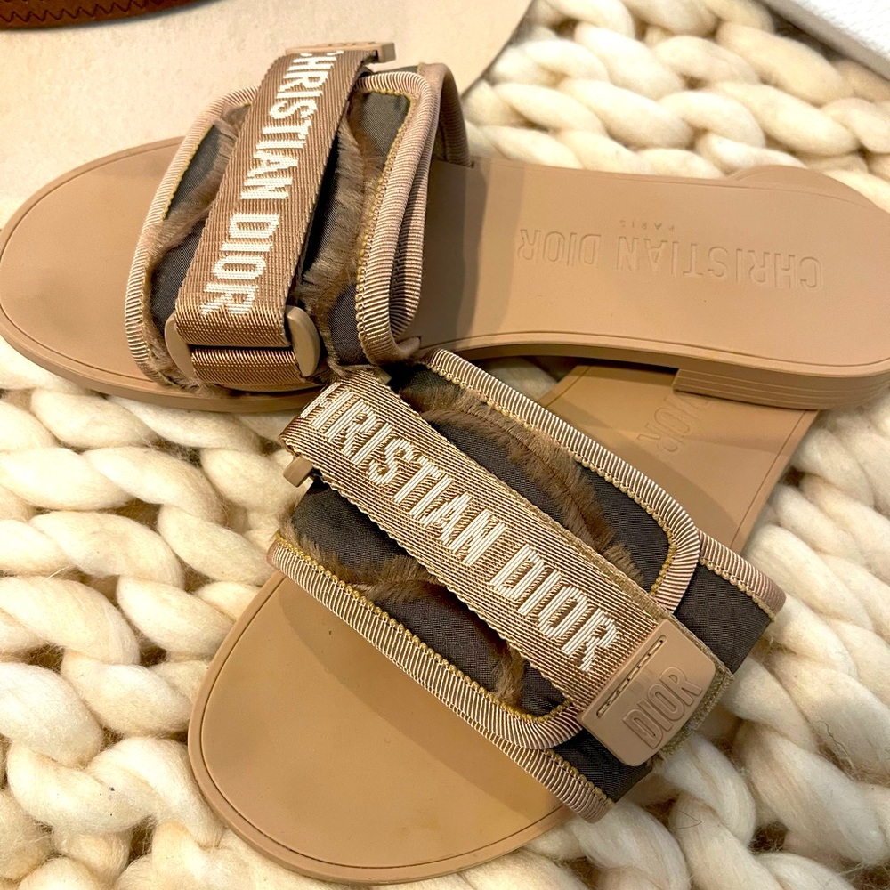 LUXE rubber DIOR slides worn ONCE